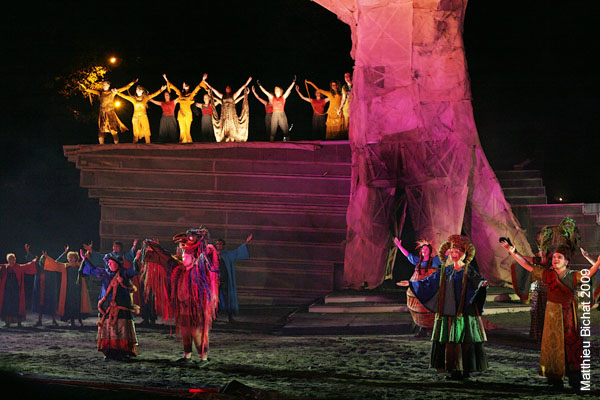 AO_La_Fantastique_Legende_premiere_02070916