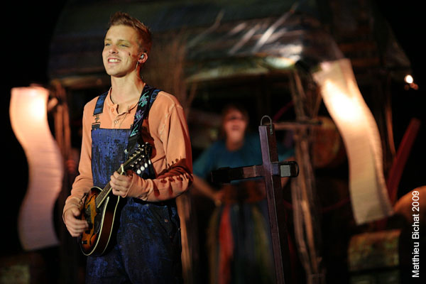 AO_La_Fantastique_Legende_premiere_02070924