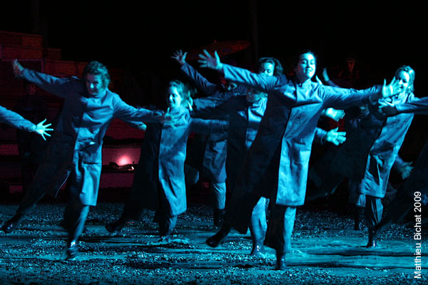 AO_La_Fantastique_Legende_premiere_02070953