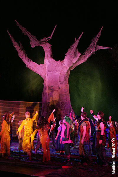 AO_La_Fantastique_Legende_premiere_02070964