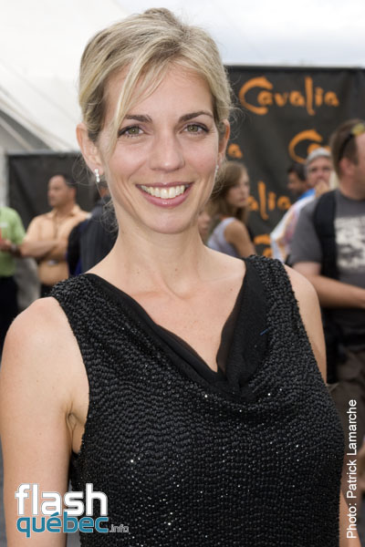 Jacynthe RenÃ© - PremiÃ¨re du magnifique spectacle de Cavalia au Quartier dix-trente sous les chapiteaux - Aucune utilisation permise de cette image n\'est permise sans l\'autorisation Ã©crite du photographe - patrick@flashquebec.ca