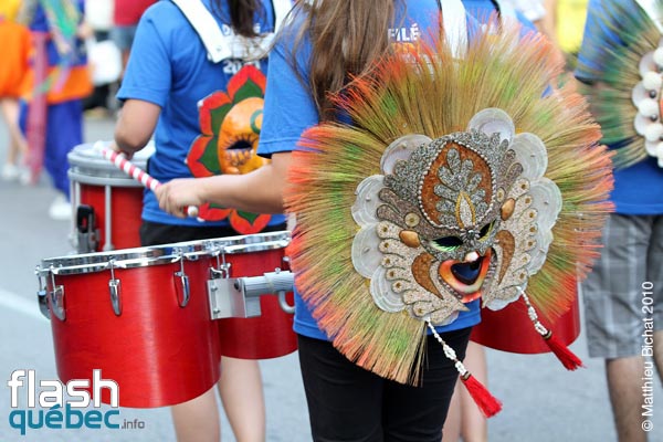 mardi_gras_defile_festival_jazz_060710-13