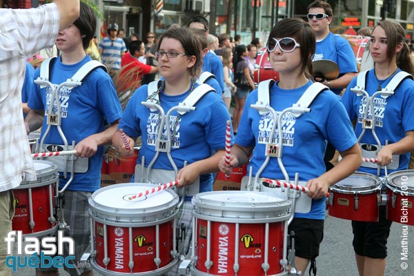mardi_gras_defile_festival_jazz_060710-16