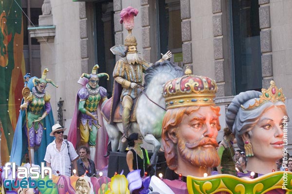 mardi_gras_defile_festival_jazz_060710-63