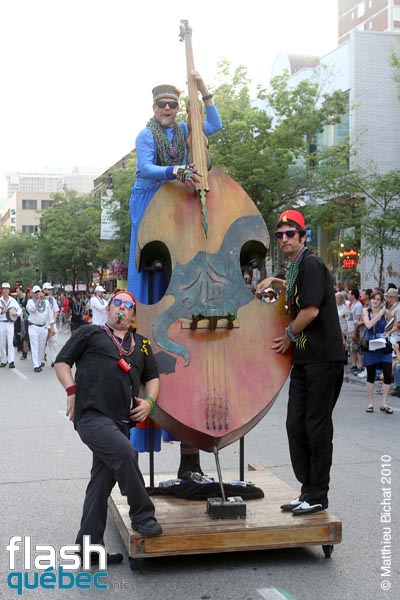 mardi_gras_defile_festival_jazz_0607103