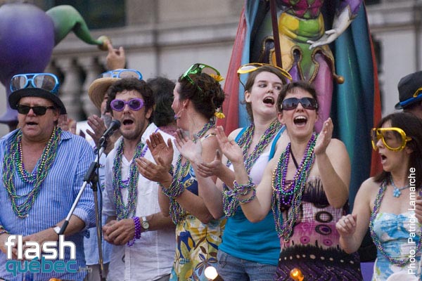 mardi_gras_defile_festival_jazz_06071047