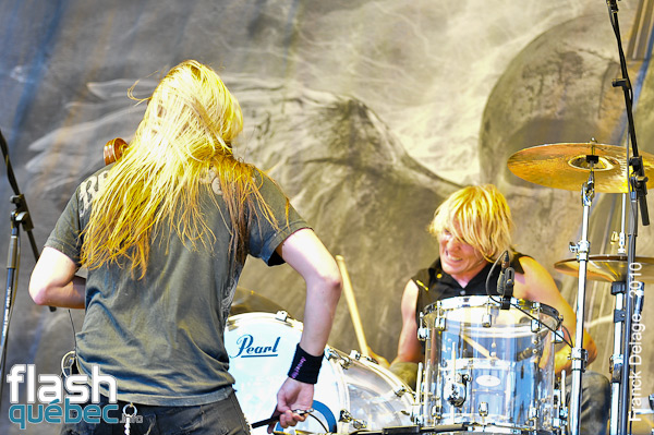 Apocalyptica - ScÃ¨ne Bell - Plaines d'Abraham - Festival d'Ã©tÃ© de QuÃ©bec - Utilisation quelle qu'elle soit  strictement interdite sans l'autorisation du photographe - franckdelage@hotmail.com