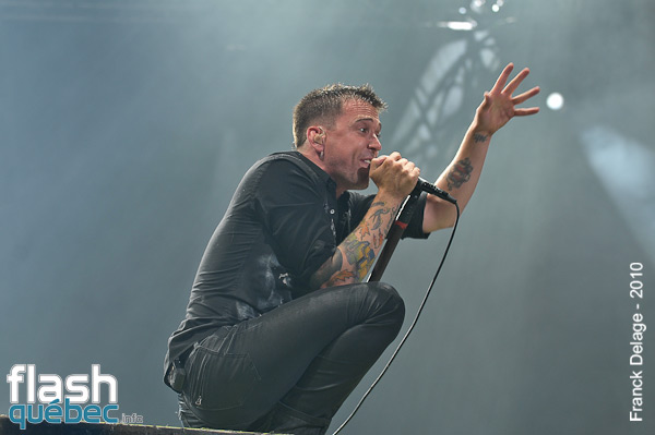 BILLY TALENT- ScÃ¨ne Bell - Plaines d'Abraham - Festival d'Ã©tÃ© de QuÃ©bec - Samedi 17 juillet 2010 - L'utilisation ou reproduction de cette image est interdite sans l'autorisation du photographe - franckdelage@hotmail.com