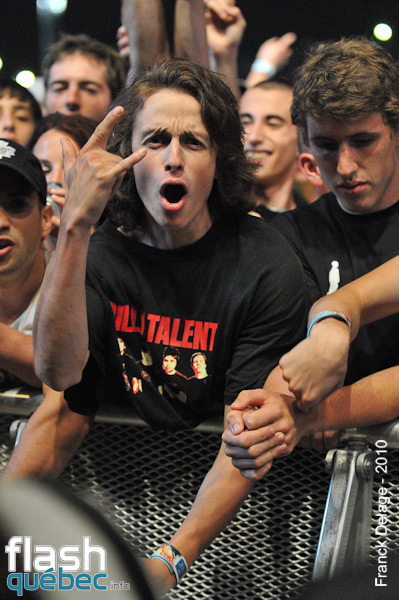 BILLY TALENT- ScÃ¨ne Bell - Plaines d'Abraham - Festival d'Ã©tÃ© de QuÃ©bec - Samedi 17 juillet 2010 - L'utilisation ou reproduction de cette image est interdite sans l'autorisation du photographe - franckdelage@hotmail.com
