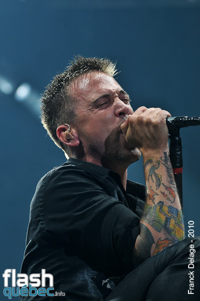 BILLY TALENT- ScÃ¨ne Bell - Plaines d'Abraham - Festival d'Ã©tÃ© de QuÃ©bec - Samedi 17 juillet 2010 - L'utilisation ou reproduction de cette image est interdite sans l'autorisation du photographe - franckdelage@hotmail.com
