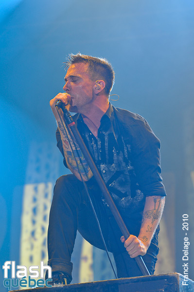 BILLY TALENT- ScÃ¨ne Bell - Plaines d'Abraham - Festival d'Ã©tÃ© de QuÃ©bec - Samedi 17 juillet 2010 - L'utilisation ou reproduction de cette image est interdite sans l'autorisation du photographe - franckdelage@hotmail.com