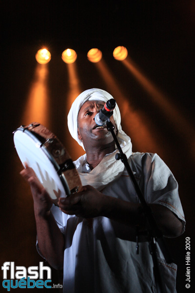 Spectacle de la formation  Orchestre National de BarbÃ¨s (France / AlgÃ©rie / Maroc)  dans le cadre du Festival International des Nuits d'Afrique de MontrÃ©al, le 16 Juillet au Metropolis. Utilisation quelle qu'elle soit strictement interdite sans l'accord de l'auteur spiritpictures@hotmail.fr.