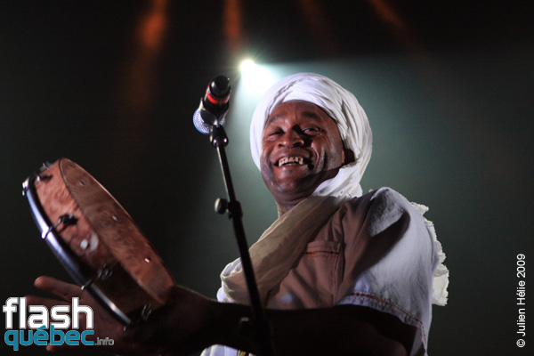 Spectacle de la formation  Orchestre National de BarbÃ¨s (France / AlgÃ©rie / Maroc)  dans le cadre du Festival International des Nuits d'Afrique de MontrÃ©al, le 16 Juillet au Metropolis. Utilisation quelle qu'elle soit strictement interdite sans l'accord de l'auteur spiritpictures@hotmail.fr.