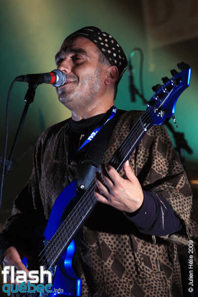 Spectacle de la formation  Orchestre National de BarbÃ¨s (France / AlgÃ©rie / Maroc)  dans le cadre du Festival International des Nuits d'Afrique de MontrÃ©al, le 16 Juillet au Metropolis. Utilisation quelle qu'elle soit strictement interdite sans l'accord de l'auteur spiritpictures@hotmail.fr.