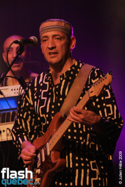 Spectacle de la formation  Orchestre National de BarbÃ¨s (France / AlgÃ©rie / Maroc)  dans le cadre du Festival International des Nuits d'Afrique de MontrÃ©al, le 16 Juillet au Metropolis. Utilisation quelle qu'elle soit strictement interdite sans l'accord de l'auteur spiritpictures@hotmail.fr.