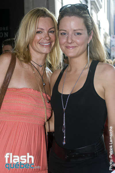 Caroline NÃ©ron - PremiÃ¨re tapis rouge du film: pichÃ© entre ciel et terre - Utilisation quelle qu\'elle soit strictement interdite sans l\'accord de l\'auteur - patrick@flashquebec.ca