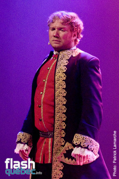 Les grand burlesques 2 - PrÃ©sentÃ© dans le cadre du Zoofest 2010 - le 14 juillet 2010 - studio juste pour rire MontrÃ©al - aucune utilisation permise sans l\'accord Ã©crite de l\'auteur - patrick@flashquebec.ca