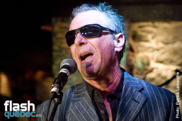 Zachary Richard  - Lancement de l'album: Nos stars chantent le Blues Ã  MontrÃ©al. - Bistro Ã  Jojo le 21 juin 2010 - Aucune utilisation permise sans l'autorisation Ã©crite de l'auteur - patrick@flashquebec.ca