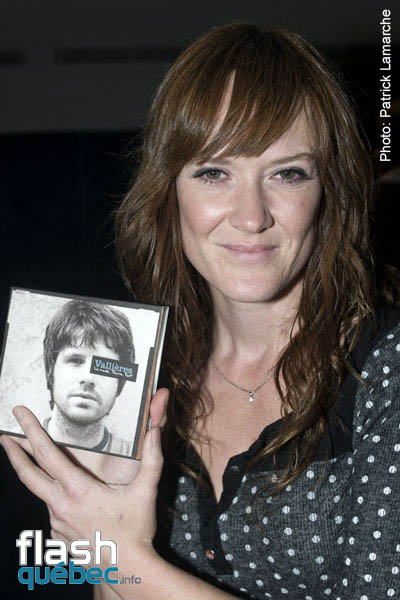 Mara Tremblay au lancement du disque - Le monde tourne fort - Vicent Vallières - l\'Astral - 31 aout 2009 - aucune utilisation permise sans autorisation écrite de l\'auteur - patrick@flashquebec.ca