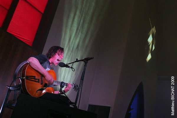 jean_leloup_lancement_mille_excuses_milady_300409-10