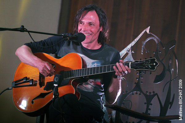 jean_leloup_lancement_mille_excuses_milady_30040911