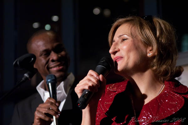 Lancement du 13eme album de Natalie Choquette -Terra Mia- au Suzo Resto Lounge de Montreal, le 27 novembre 2008.