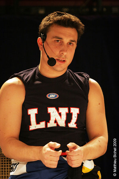 Frederic Barbusci. Match regulier 2 de la saison 2009 de la LNI, opposant l equipe des Blancs a l equipe des Bleus, au Medley de Montreal, le 16 fevrier 2009.