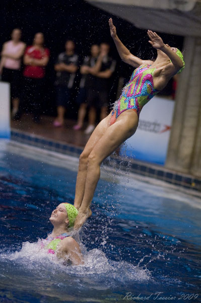 KONICA MINOLTA DIGITAL CAMERA;02 mai 2009; Canada; Centre sportif du stade olympique; Coupe Canada 2009; Montreal; Nage synchronisÃ©e; Province de Quebec