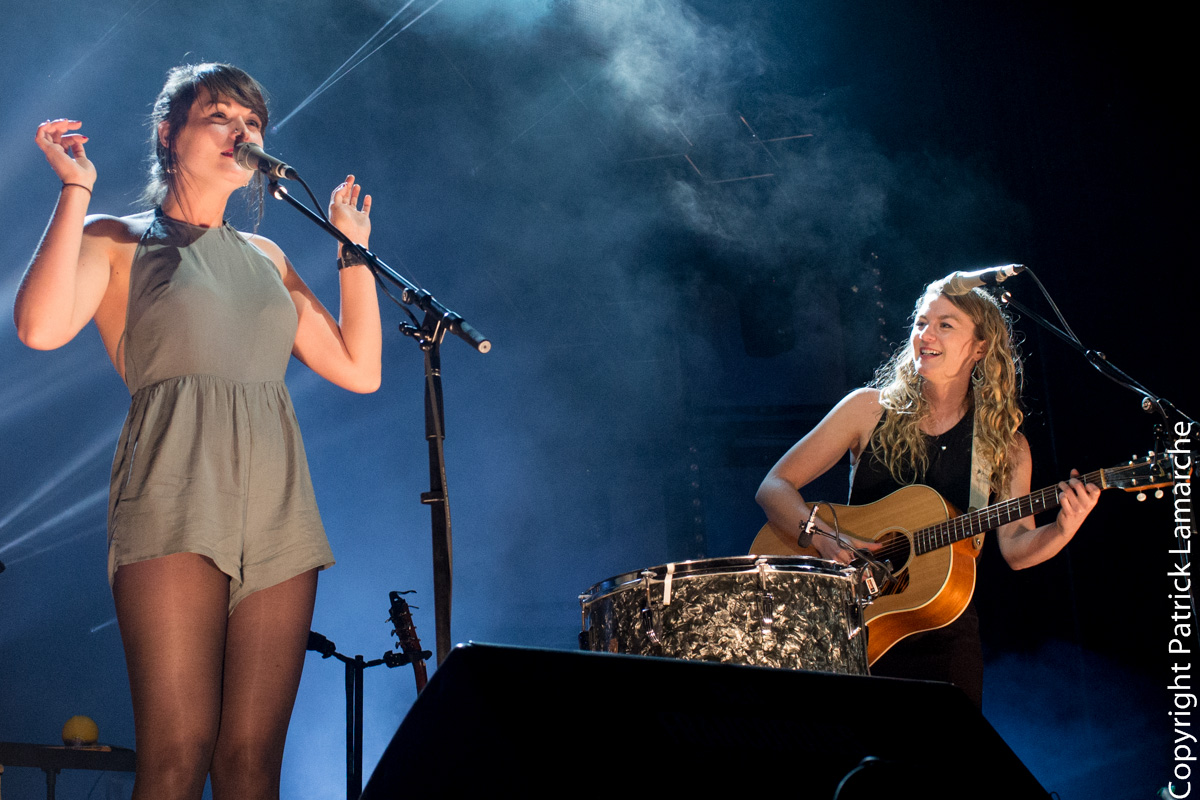 Les soeurs Boulay charment le public des FrancoFolies de Montréal